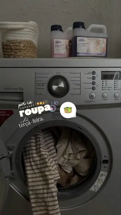 Story de rotina da casa com figurinha
